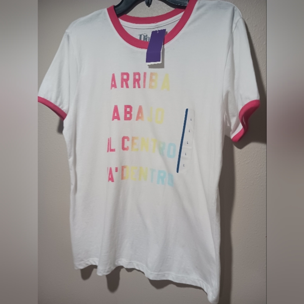 FINAL $4   "Doe" Spanish  T- Shirt Sz. L White With Red Trim.